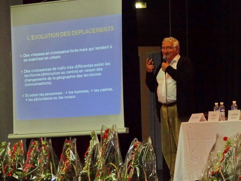 Intervention de Marc WIEL Ingénieur Urbaniste à l'AGO 2011 du COPRA 184