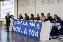 Intervention de Laurent BROSSE, Maire de Conflans-Sainte-Honorine pendant les échanges avec les Élus et le Public Intervention de Laurent BROSSE, Maire de Conflans-Sainte-Honorine pendant les échanges avec les Élus et le Public